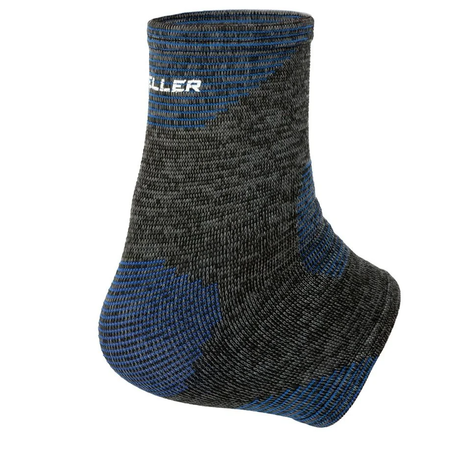 Mueller Sports Medicine 4-Way Stretch Premium Knit Ankle Support bandáž na kotník Velikost: M/L