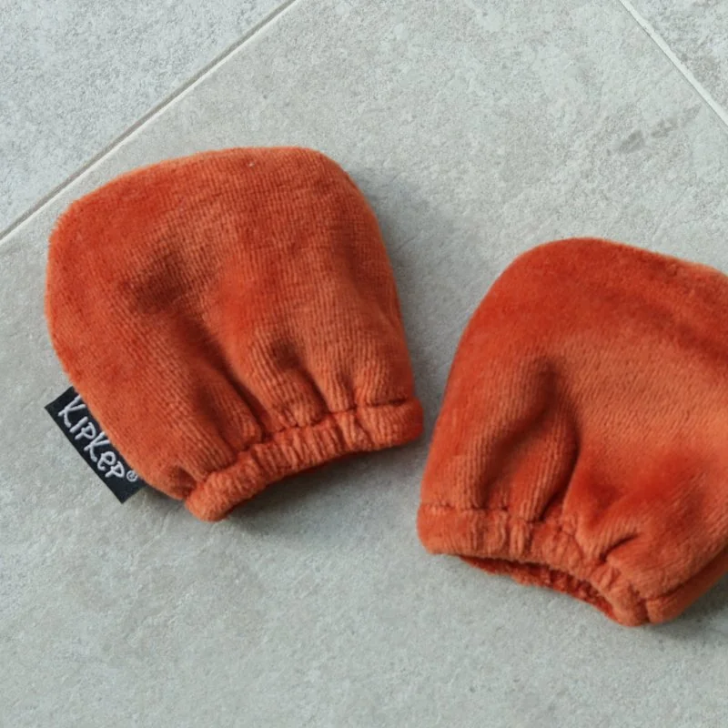 KipKep dětské rukavice proti poškrábání MITTENS Rusty Spice 