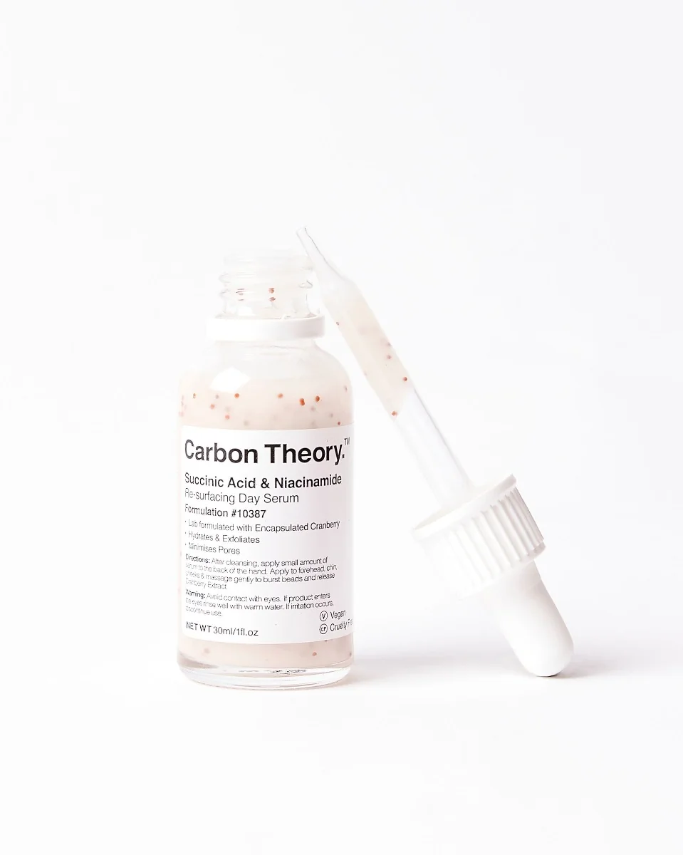 Carbon Theory Succinic Day Serum pleťové sérum 30 ml