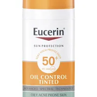 Eucerin Oil Control Ochranný krémový gel na opalování na obličej SPF 50+ středně tmavý