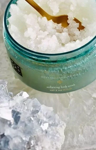 Rituals The Ritual of Karma Softening Body Scrub tělový peeling 300 g