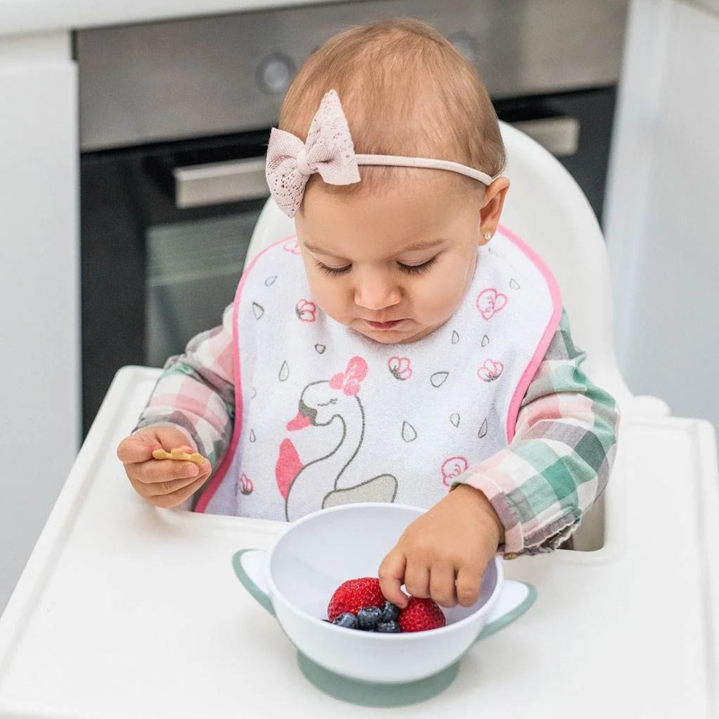 Babyono Uzaviratelná miska s přísavkou a lžičkou - žlutá, mátová 