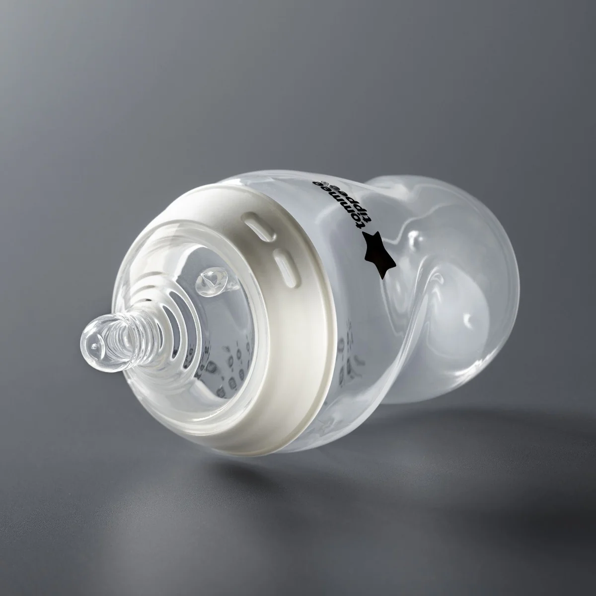 Tommee Tippee Natural Start Samosterilizační kojenecká lahev ANTI-COLIC pomalý průtok 0m+ 260 ml 3 ks