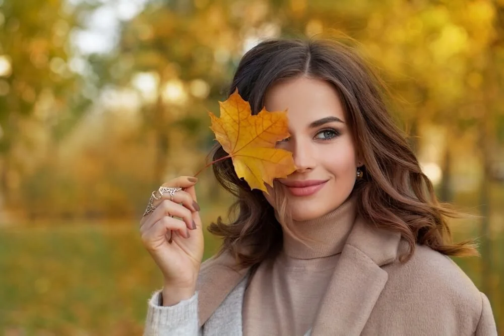 Perfektní vlasový styling vyžaduje kromě kvalitního šamponu a kondicionéru také další produkty jako např. olej či sérum na vlasy či kvalitní hřeben.