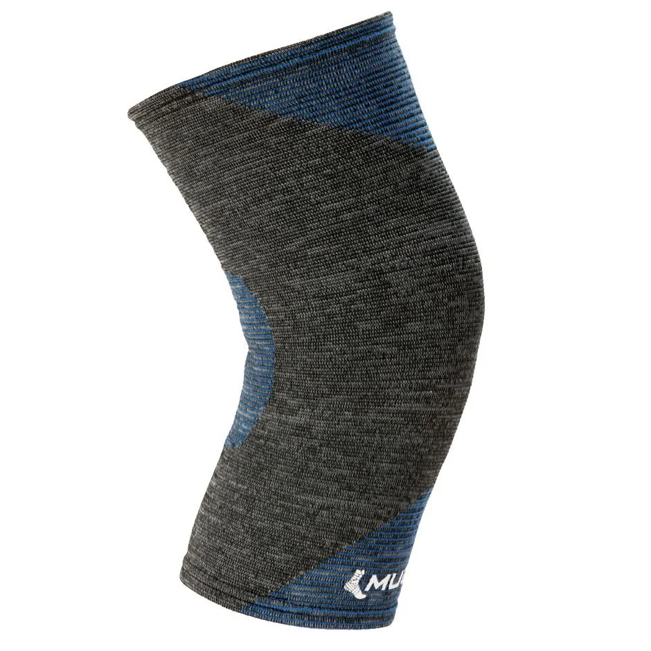 Mueller Sports Medicine 4-Way Stretch Premium Knit Knee Support bandáž na koleno Velikost: M/L