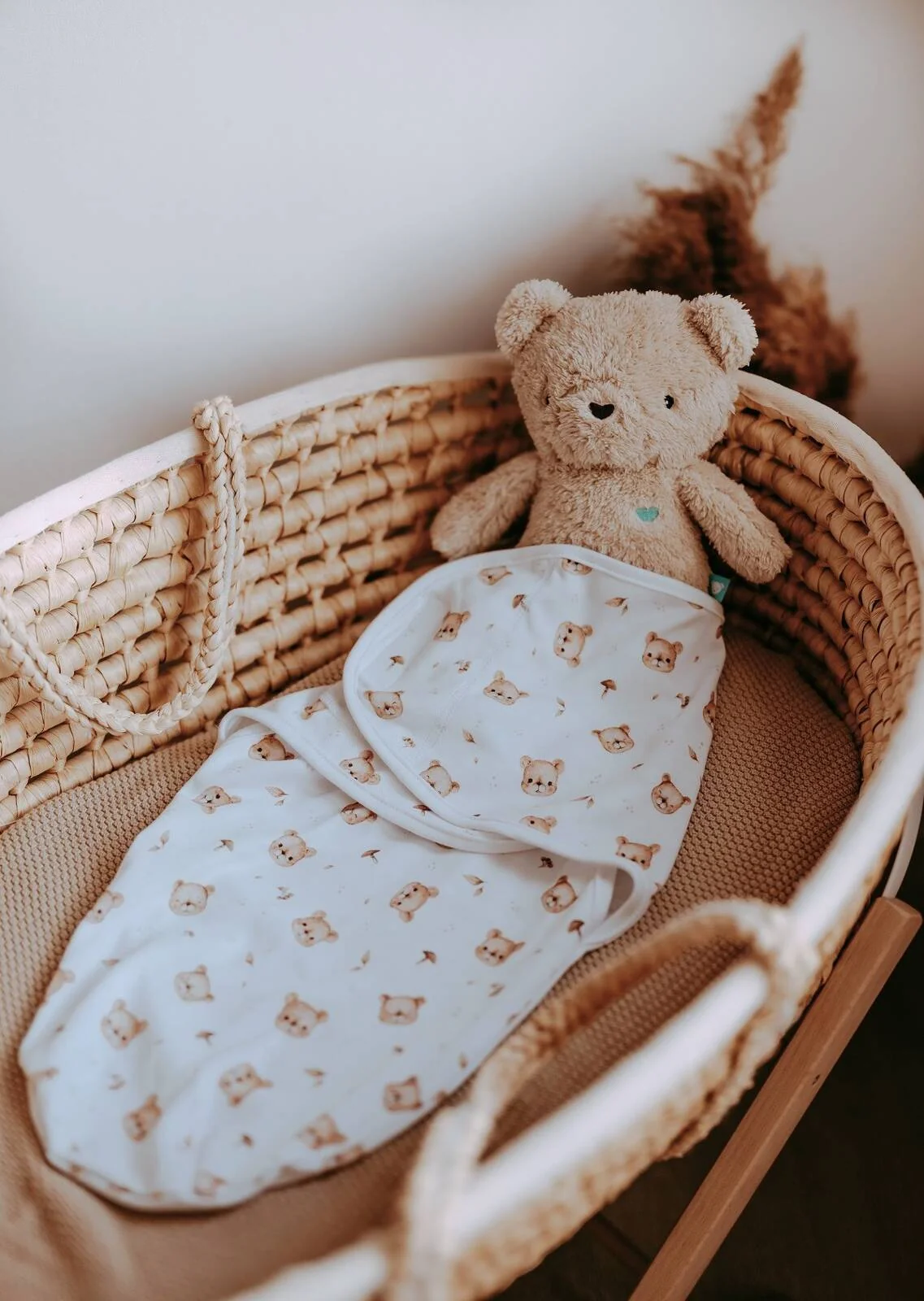 Baby Nellys Bavlněný zavinovací vak, zavinovačka Bear, bílá/hnědá 