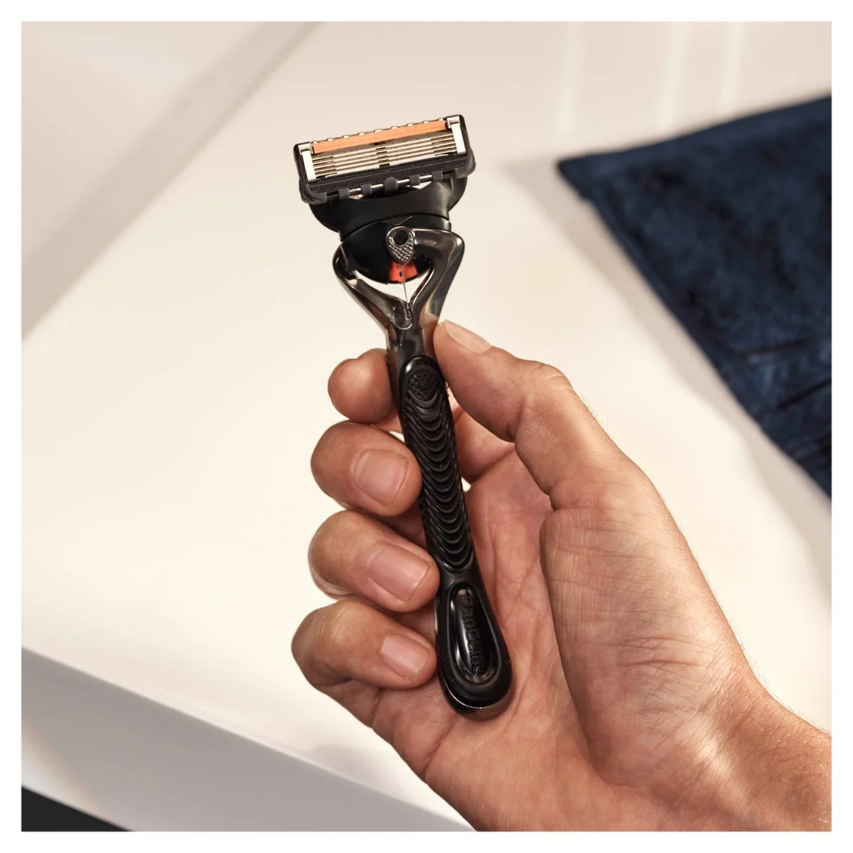 Gillette Fusion5 ProGlide Flexball pánský holicí strojek + 2 hlavice