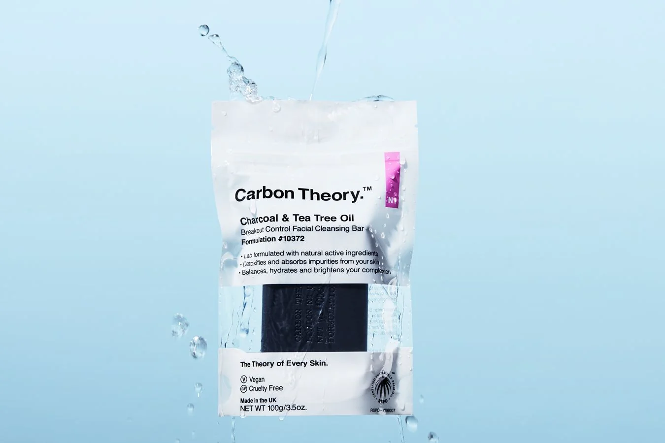 Carbon Theory Charcoal Facial Cleansing Bar čisticí mýdlo 100 g