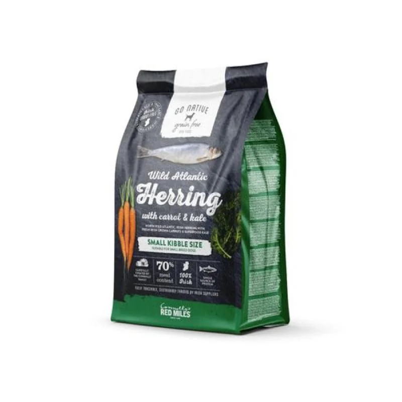 Go Native Small Breed Herring with Carrot and Kale 4kg obsahuje až 70% masa ze sledě