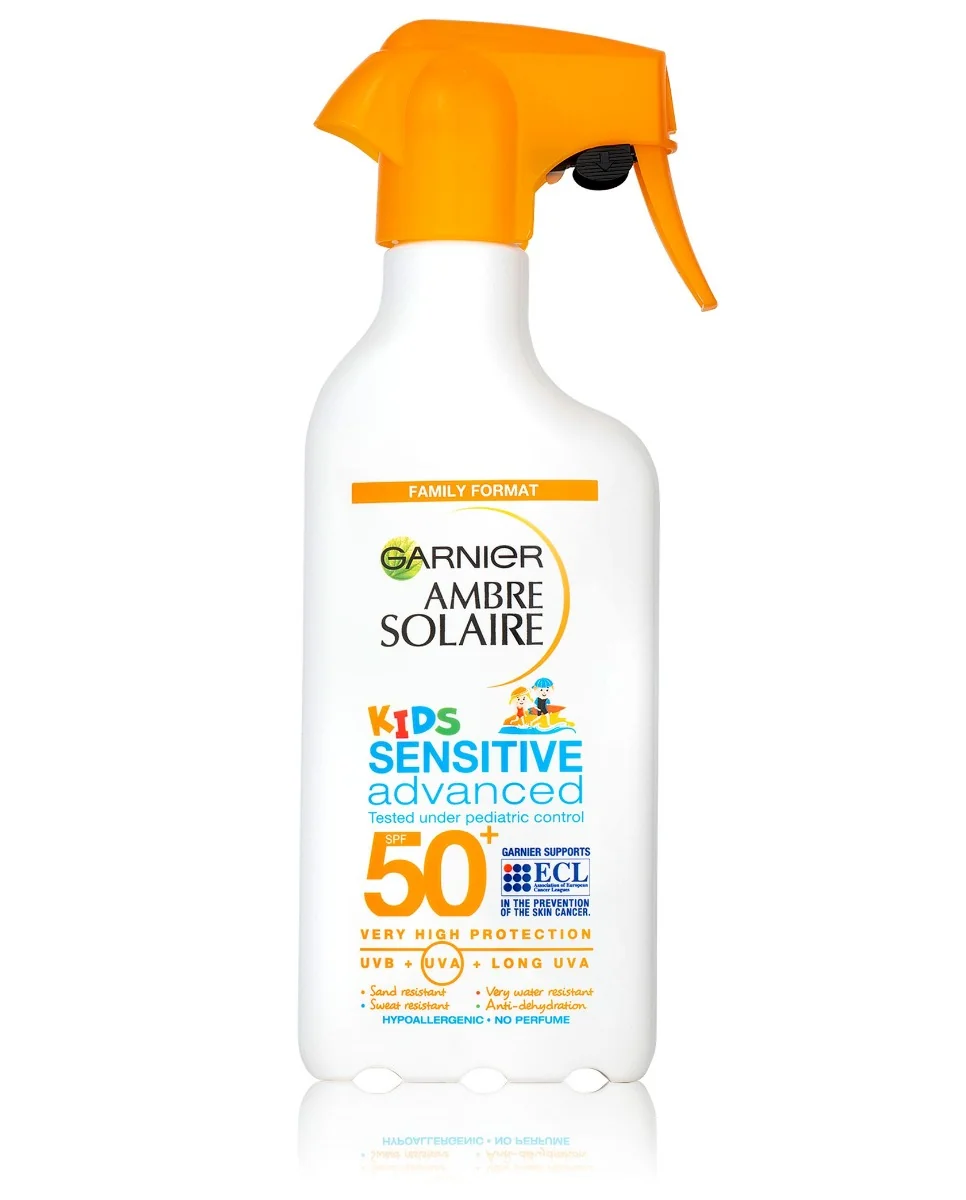 Garnier Ambre Solaire Kids Sensitive Advanced SPF50+ ochranný sprej 300 ml