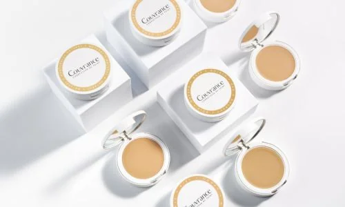 Avène Couvrance Kompaktní krémový make-up SPF30 Sand 8,5 g