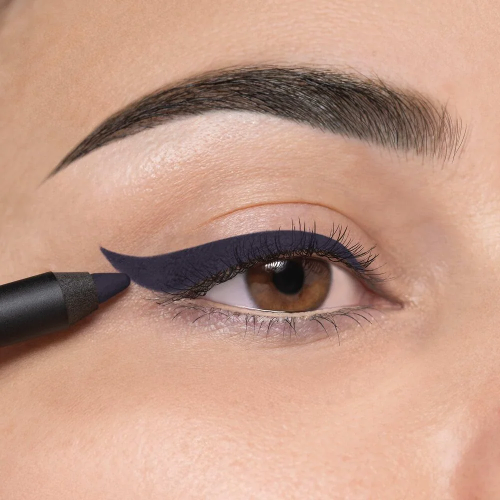 ARTDECO Soft Eye Liner Waterproof odstín 85 damask violet voděodolná tužka na oči 1,2 g