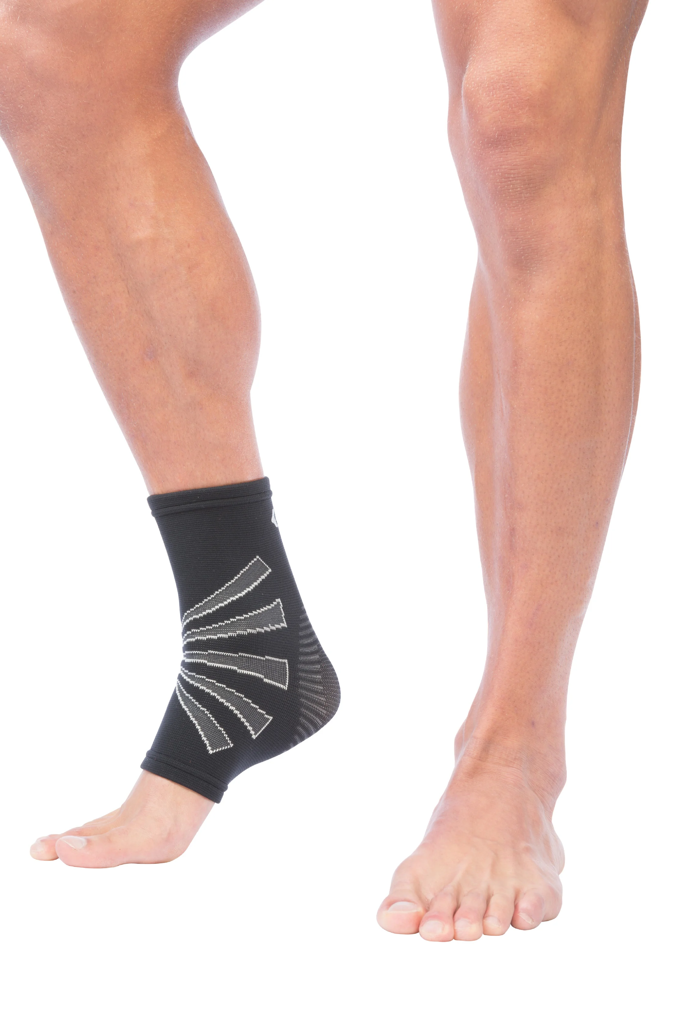 Mueller Sports Medicine Omni Ankle Support A-100 Silver bandáž na kotník Velikost: S