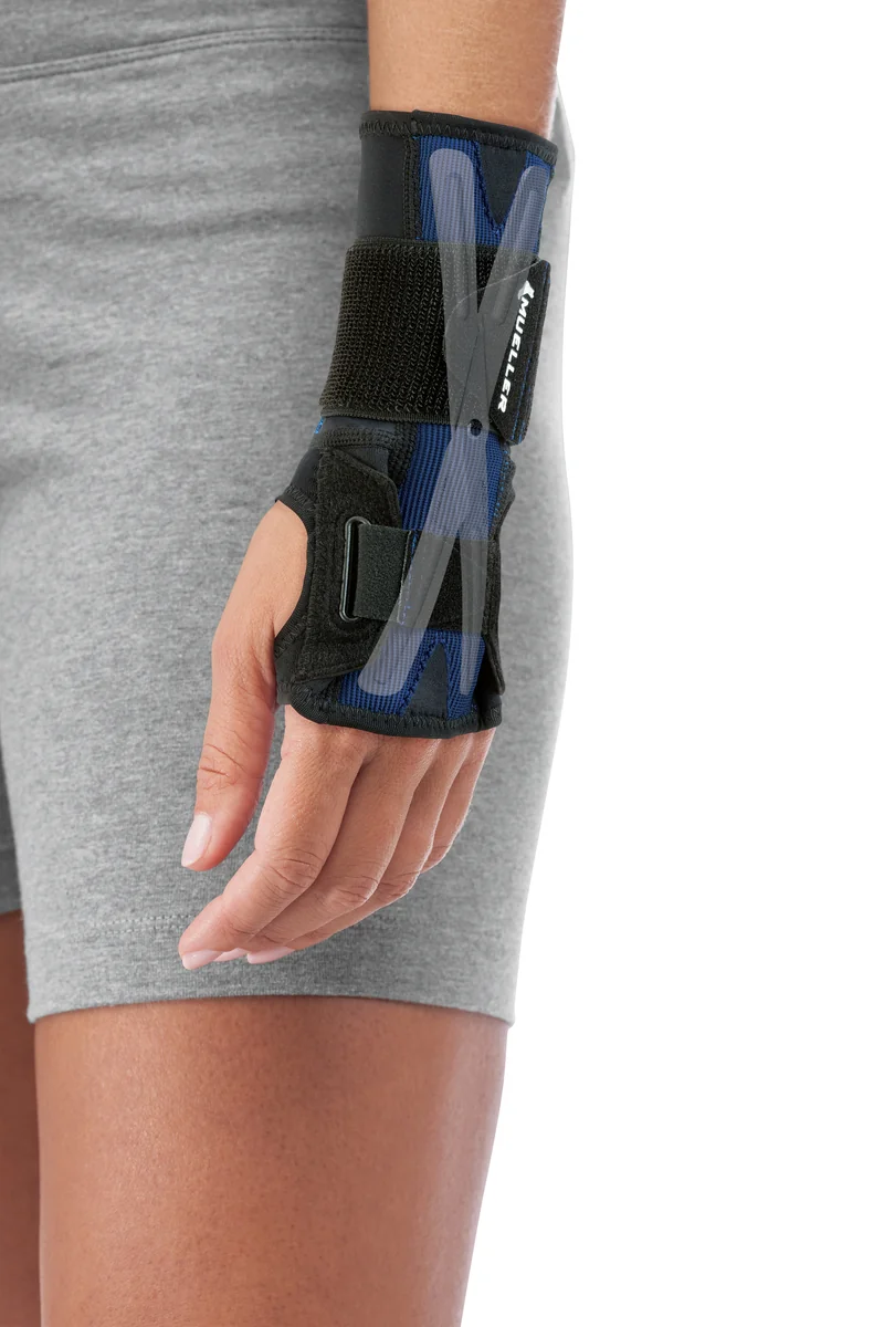 Mueller Sports Medicine X-Stay Wrist Stabilizer ortéza na zápěstí Velikost: S/M