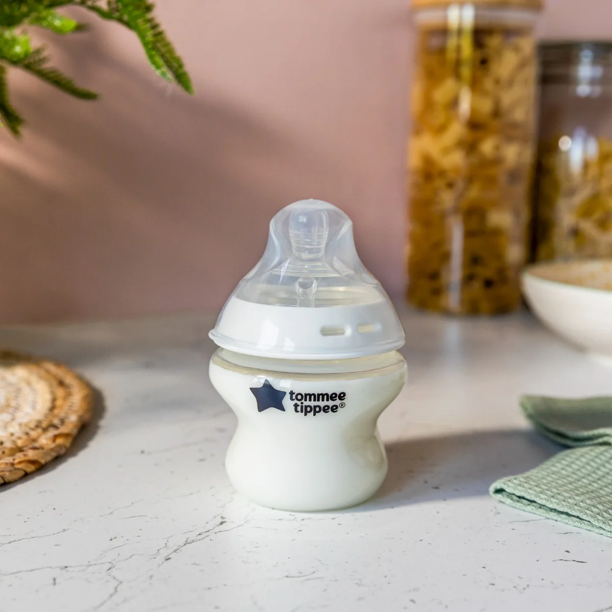 Tommee Tippee Natural Start Samosterilizační kojenecká lahev s Anti-Colic savičkou Pomalý průtok 0m+ 150 ml 3 ks