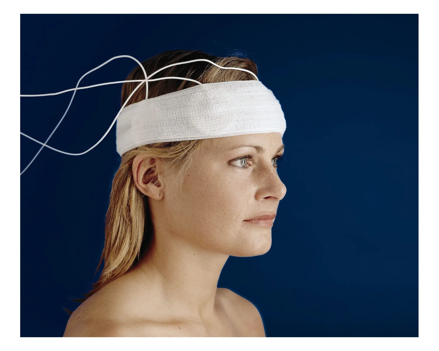 CareFix Headband vel. UNI elastická síťová čelenka 10 ks